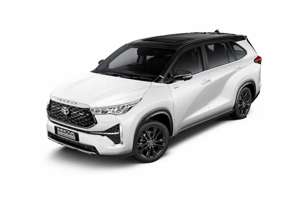Innova Hycross ZX Hybrid taxi for hire in Noida